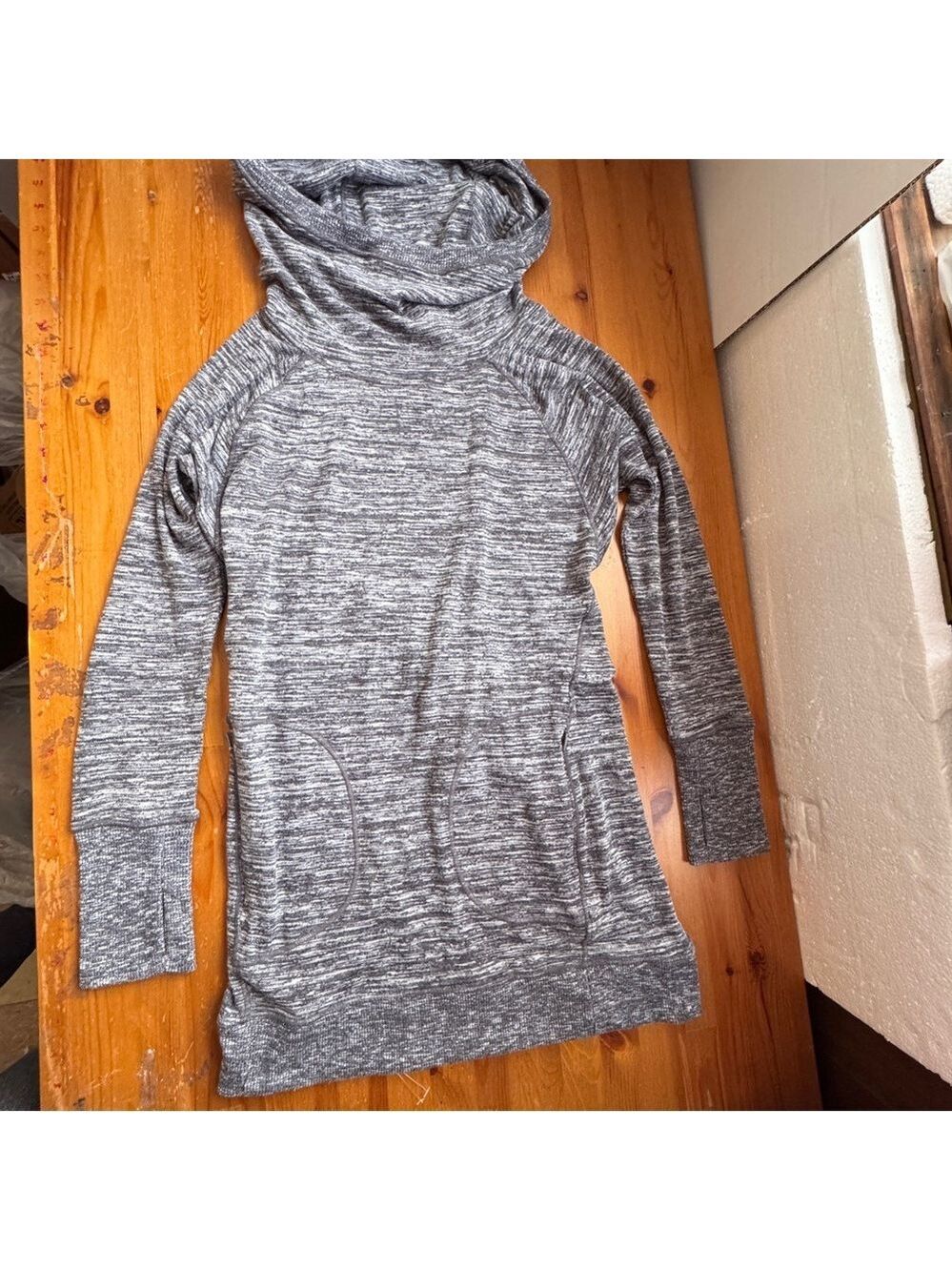 Athleta hooded gray casual dress size small nwot - Picture 16 of 16